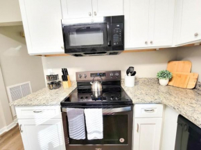 Central 2BR - Near 5 Points
